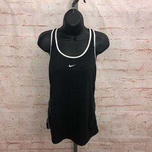 Nike Tops - Nike dri fit tank top women’s XL Nike Tops - Nike dri fit tank top women’s XL